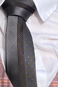 Fine Gray/Fushia Tie